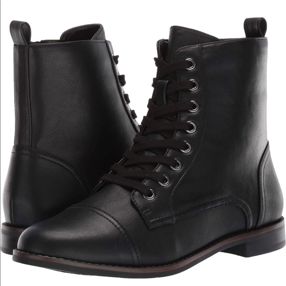 Brand New, NWT, Aerosoles Prism Black Combat Boots, size 6.5M